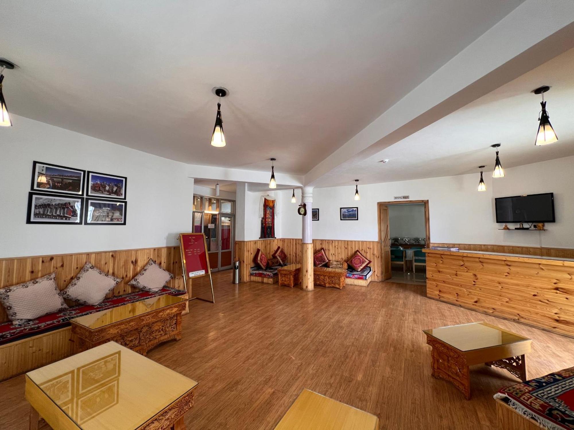 Hotel New Glacier View Λεχ Εξωτερικό φωτογραφία